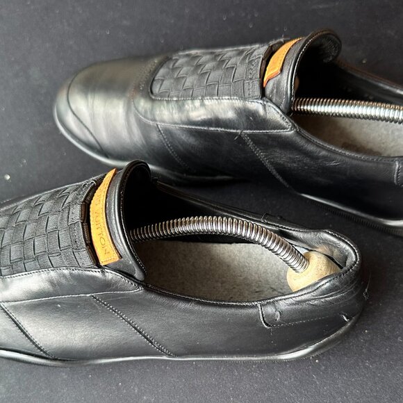 Louis Vuitton Black Leather Classic Loafers – Timeless Parisian Elegance Size 41 - Picture 3 of 6